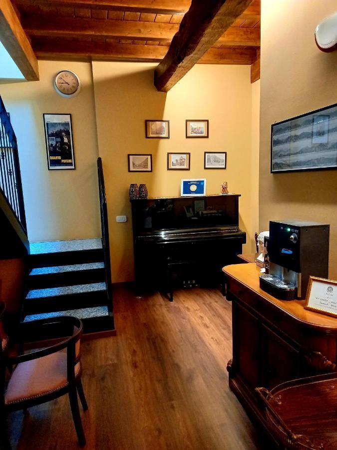 Carlito'S Trattoria Con Alloggio Vertemate Экстерьер фото